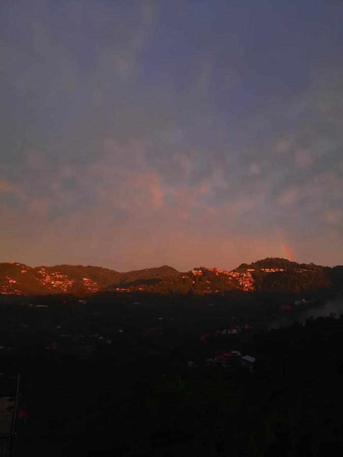 Him Aashrey B&B Homestay Shimla Dış mekan fotoğraf